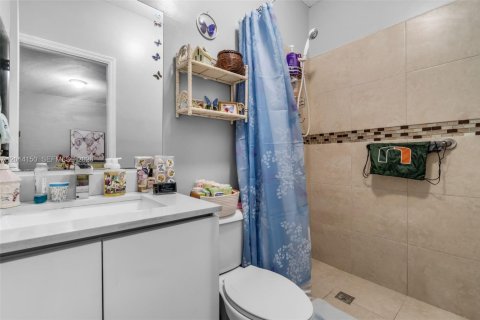 Casa en venta en Homestead, Florida, 3 dormitorios, 146.14 m2 № 2076216 - foto 24