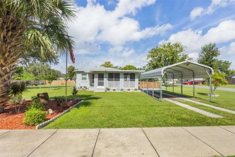 Villa ou maison à vendre à Leesburg, Floride: 3 chambres, 117.52 m2 № 1885100 - photo 1