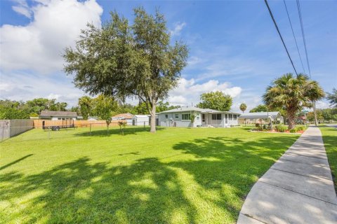 Villa ou maison à vendre à Leesburg, Floride: 3 chambres, 117.52 m2 № 1885100 - photo 3