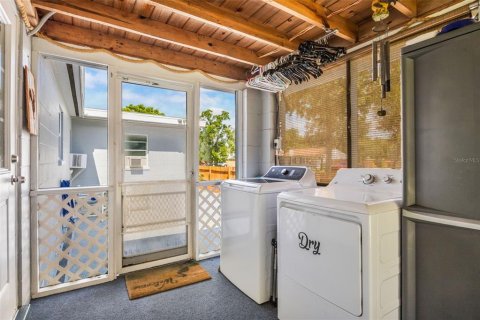 Villa ou maison à vendre à Leesburg, Floride: 3 chambres, 117.52 m2 № 1885100 - photo 20