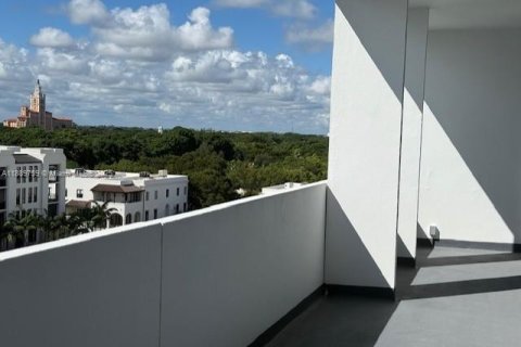 Condominio en venta en Coral Gables, Florida, 1 dormitorio, 78.04 m2 № 1945923 - foto 4