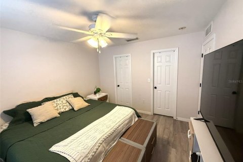 House in Gainesville, Florida 3 bedrooms, 120.03 sq.m. № 2216206 - photo 19