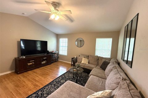 House in Gainesville, Florida 3 bedrooms, 120.03 sq.m. № 2216206 - photo 10