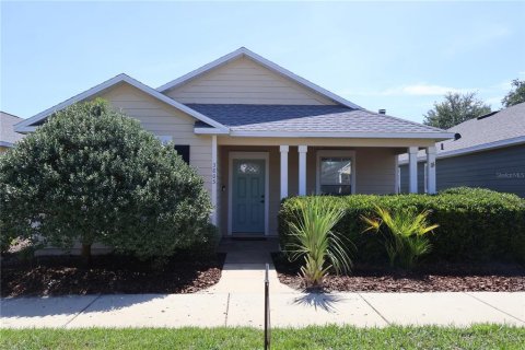 House in Gainesville, Florida 3 bedrooms, 120.03 sq.m. № 2216206