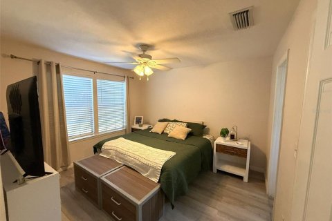 House in Gainesville, Florida 3 bedrooms, 120.03 sq.m. № 2216206 - photo 18