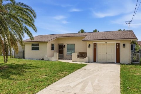 Villa ou maison à Hudson, Floride 2 chambres, 95.13 m2 № 2419862