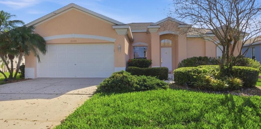 Casa en Bradenton, Florida 3 dormitorios, 142.33 m2 № 2116553