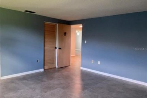 Casa en alquiler en Port Charlotte, Florida, 3 dormitorios, 149.48 m2 № 1902299 - foto 13