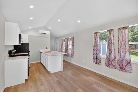 Casa en venta en Cocoa, Florida, 1 dormitorio, 40.13 m2 № 2218431 - foto 9