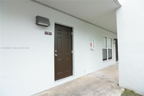 Appartement à louer à Miami, Floride: 3 chambres, 95.69 m2 № 1968057 - photo 18