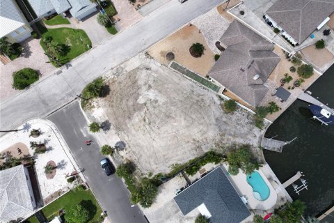 Casa en venta en Saint Pete Beach, Florida, 3 dormitorios, 283.54 m2 № 1372241 - foto 26
