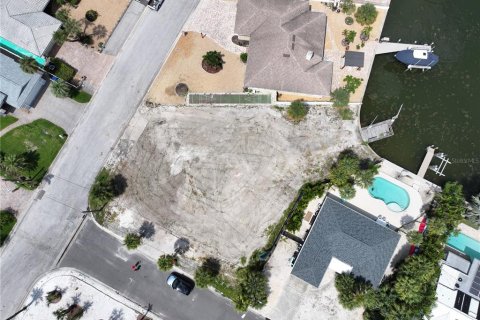 Casa en venta en Saint Pete Beach, Florida, 3 dormitorios, 283.54 m2 № 1372241 - foto 22