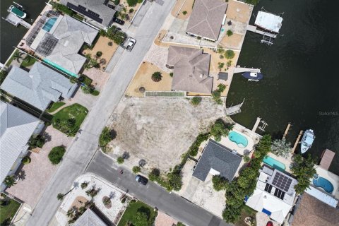 Casa en venta en Saint Pete Beach, Florida, 3 dormitorios, 283.54 m2 № 1372241 - foto 24