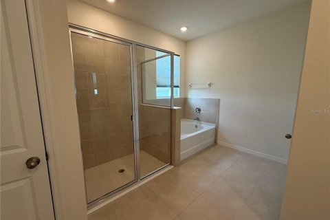 Villa ou maison à louer à Zephyrhills, Floride: 4 chambres, 190.08 m2 № 2399400 - photo 15