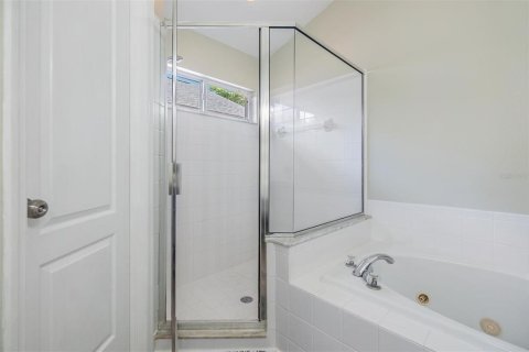 Casa en venta en Brandon, Florida, 3 dormitorios, 159.98 m2 № 1612583 - foto 19