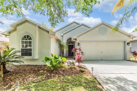 Casa en venta en Brandon, Florida, 3 dormitorios, 159.98 m2 № 1612583 - foto 1