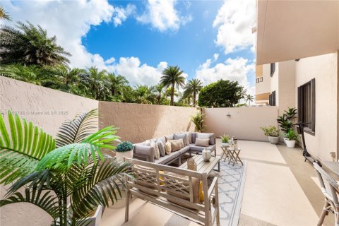 Copropriété à louer à Key Biscayne, Floride: 3 chambres, 143.16 m2 № 1871515 - photo 3