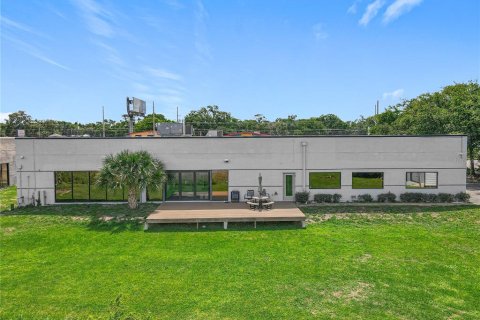 Propiedad comercial en venta en Orlando, Florida, 613.15 m2 № 1780621 - foto 13