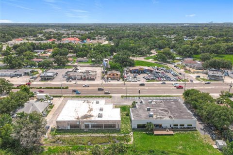 Propiedad comercial en venta en Orlando, Florida, 613.15 m2 № 1780621 - foto 17