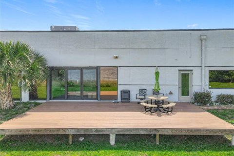 Propiedad comercial en venta en Orlando, Florida, 613.15 m2 № 1780621 - foto 12