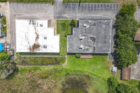 Propiedad comercial en venta en Orlando, Florida, 613.15 m2 № 1780621 - foto 21