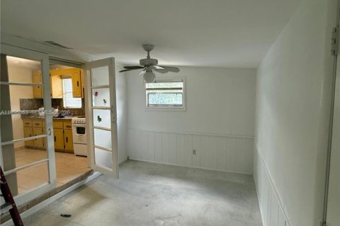 Снять в аренду виллу или дом в Майами, Флорида 3 спальни, 219.16м2, № 2058825 - фото 9