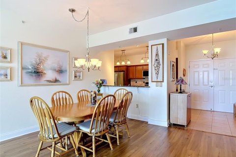 Condo in South Daytona, Florida, 2 bedrooms  № 2092121 - photo 16