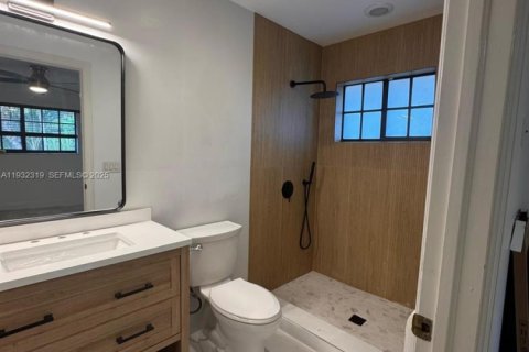 Villa ou maison à louer à Miami, Floride: 3 chambres, 139.35 m2 № 1990684 - photo 7