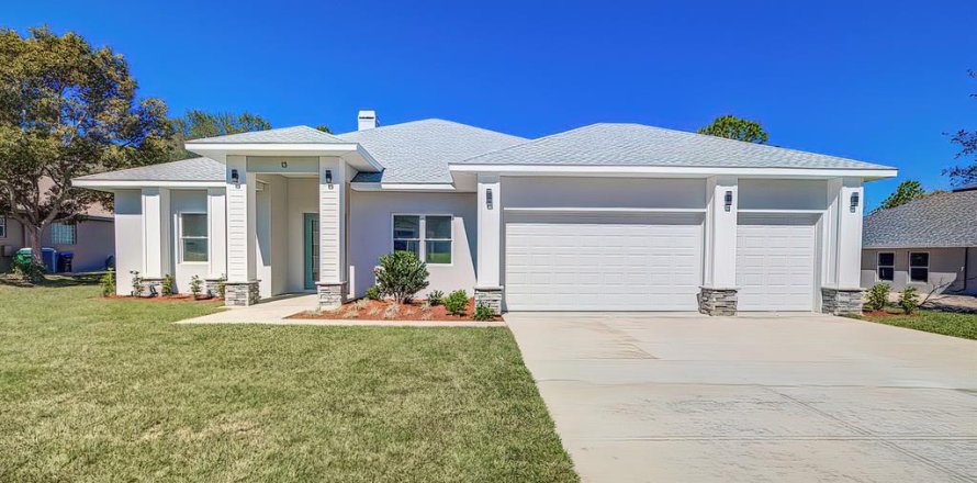 Villa ou maison à Homosassa, Floride 4 chambres, 235.41 m2 № 1219355