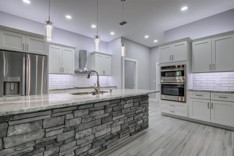 Villa ou maison à vendre à Homosassa, Floride: 4 chambres, 235.41 m2 № 1219355 - photo 17