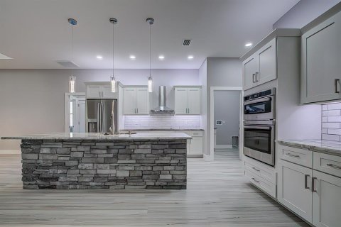 Villa ou maison à vendre à Homosassa, Floride: 4 chambres, 235.41 m2 № 1219355 - photo 16