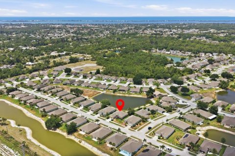 Villa ou maison à vendre à Englewood, Floride: 2 chambres, 157.84 m2 № 2230017 - photo 5