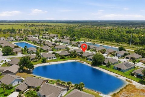 Villa ou maison à vendre à Englewood, Floride: 2 chambres, 157.84 m2 № 2230017 - photo 4