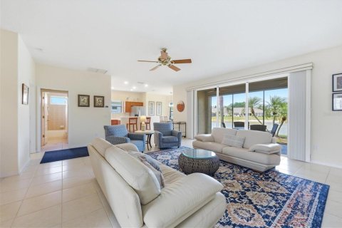 Villa ou maison à vendre à Englewood, Floride: 2 chambres, 157.84 m2 № 2230017 - photo 17