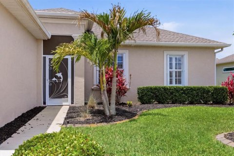Villa ou maison à vendre à Englewood, Floride: 2 chambres, 157.84 m2 № 2230017 - photo 11