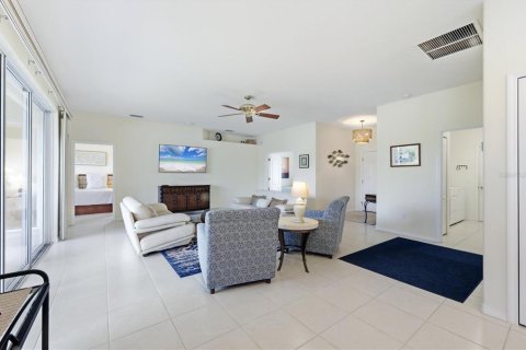 Villa ou maison à vendre à Englewood, Floride: 2 chambres, 157.84 m2 № 2230017 - photo 15