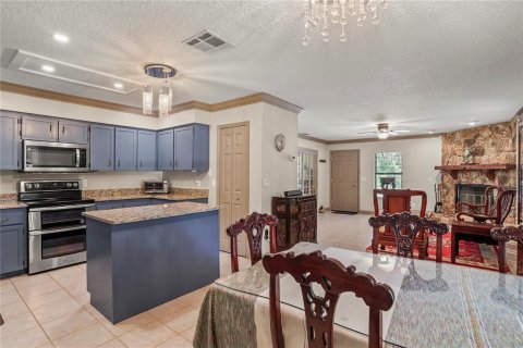 House in Bushnell, Florida 3 bedrooms, 171.68 sq.m. № 1908749 - photo 23
