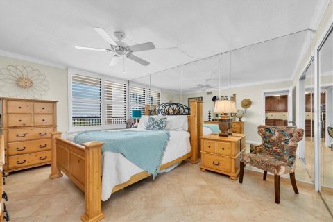 Condominio en venta en Saint Pete Beach, Florida, 2 dormitorios, 109.16 m2 № 1634086 - foto 22