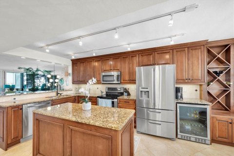 Condominio en venta en Saint Pete Beach, Florida, 2 dormitorios, 109.16 m2 № 1634086 - foto 7