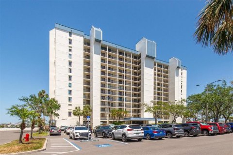 Condominio en venta en Saint Pete Beach, Florida, 2 dormitorios, 109.16 m2 № 1634086 - foto 5