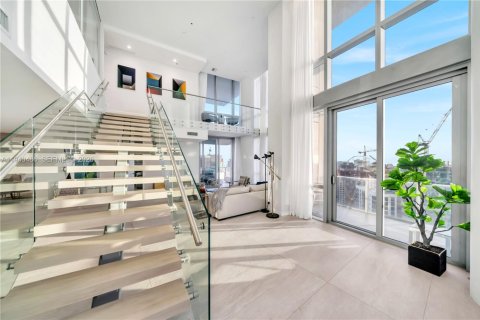 Купить кондоминиум в Майами, Флорида 4 спальни, 353.03м2, № 1998495 - фото 6