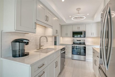 Casa en venta en Sarasota, Florida, 2 dormitorios, 135.82 m2 № 2232585 - foto 27