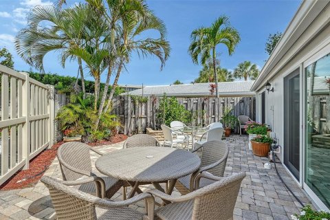 Casa en venta en Sarasota, Florida, 2 dormitorios, 135.82 m2 № 2232585 - foto 18