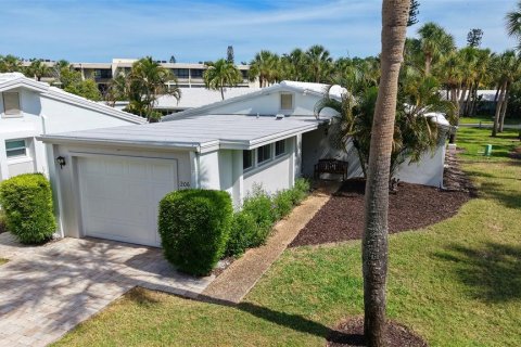 Casa en venta en Sarasota, Florida, 2 dormitorios, 135.82 m2 № 2232585 - foto 5