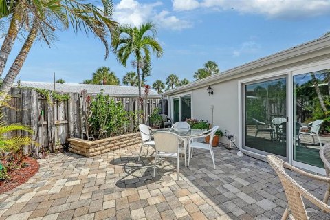 Casa en venta en Sarasota, Florida, 2 dormitorios, 135.82 m2 № 2232585 - foto 17