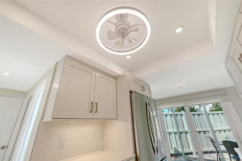 Casa en venta en Sarasota, Florida, 2 dormitorios, 135.82 m2 № 2232585 - foto 26