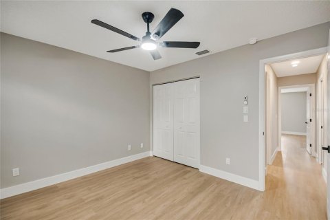 House in Ocala, Florida 2 bedrooms, 111.85 sq.m. № 2398575 - photo 26