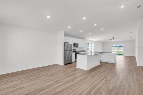 Villa ou maison à louer à Ocala, Floride: 3 chambres, 157.28 m2 № 2419927 - photo 5
