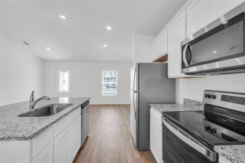 Villa ou maison à louer à Ocala, Floride: 3 chambres, 157.28 m2 № 2419927 - photo 7