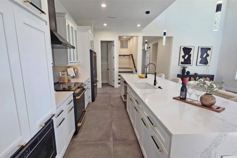 Villa ou maison à vendre à Sarasota, Floride: 4 chambres, 267 m2 № 2209311 - photo 21